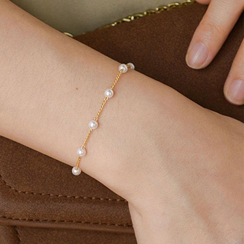 Stylish Women s 4mm Imitation Pearl Chain Bracelet - Simple, Fashionable, Versatile Jewelry.
Stylish Women s 4mm Imitation Pearl Chain Bracelet - Simple, Fashionable, Versatile Jewelry.