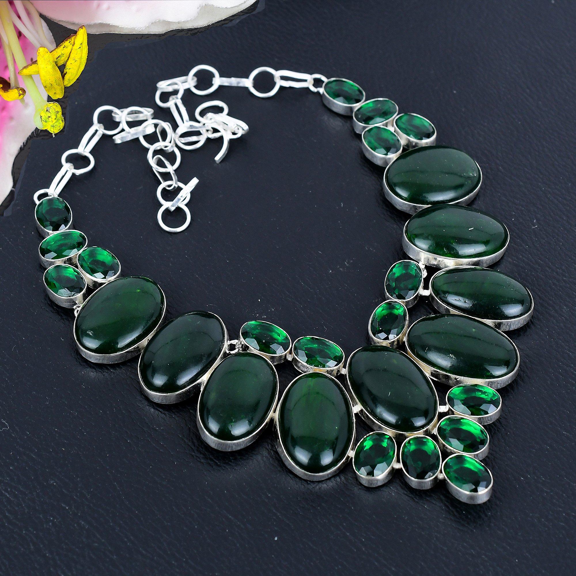 Green Labradorite, Diopside 925 Sterling Silver Jewelry Necklace 18 KG-1834
Green Labradorite, Diopside 925 Sterling Silver Jewelry Necklace 18 KG-1834
