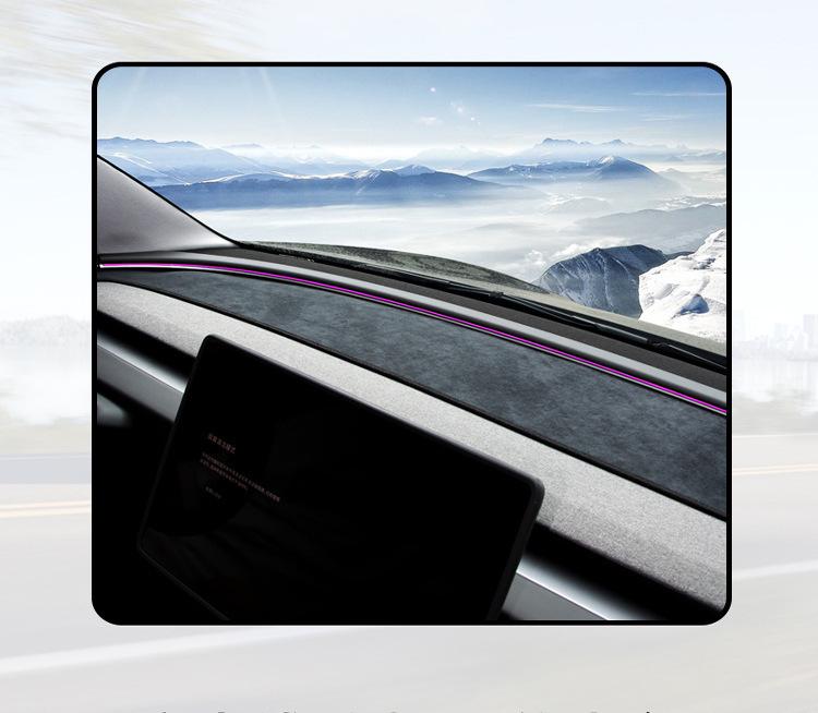 Light-Blocking Heat Insulation Mat for Tesla Model 3/Y Dashboard
Light-Blocking Heat Insulation Mat for Tesla Model 3/Y Dashboard