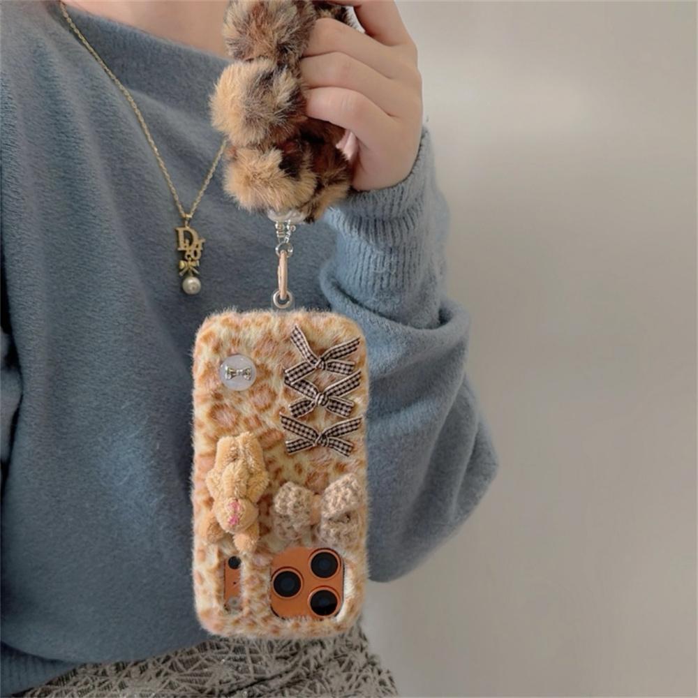 Cute 3D Rabbit Bowknot Leopard Print Plush Phone Case For iPhone 17 Pro 16 15 14 Pro Max Cover with Hand Strap Protective Cases For iPhone 14
Cute 3D Rabbit Bowknot Leopard Print Plush Phone Case For iPhone 17 Pro 16 15 14 Pro Max Cover with Hand Strap Protective Cases For iPhone 14