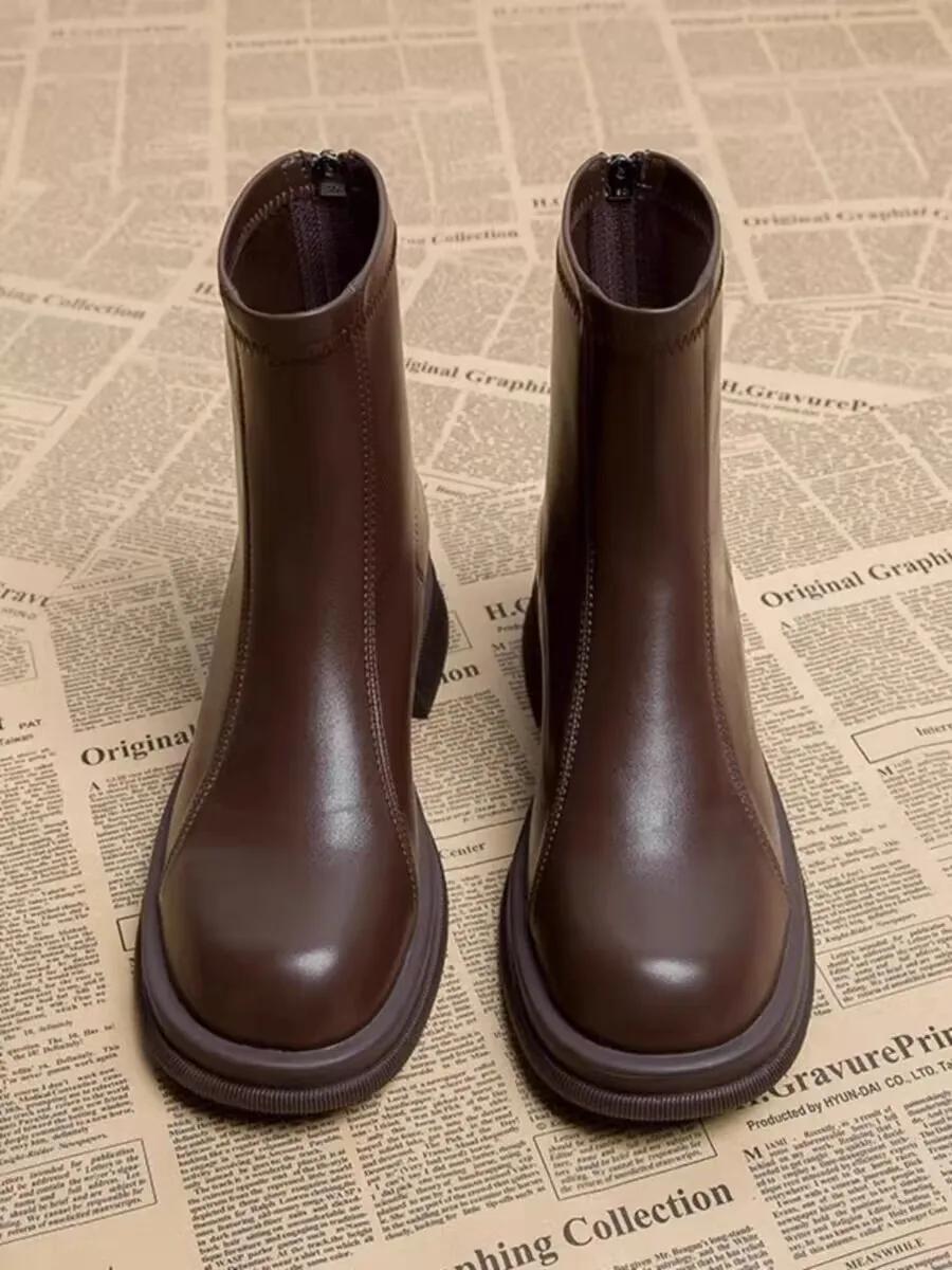 Ботинки женские нескользящие на открытом воздухе однотонные 2024 новые осенне-зимние женские ботильоны кожаные износостойкие ботинки 40
Ботинки женские нескользящие на открытом воздухе однотонные 2024 новые осенне-зимние женские ботильоны кожаные износостойкие ботинки 40