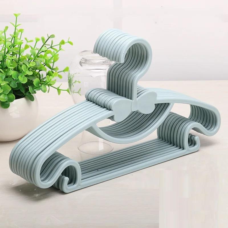 5pcs Children Coats Storage Hanger Closet Organizer Baby Hangers Portable Display Hangers Windproof Kids Clothes Hanger Racks
5pcs Children Coats Storage Hanger Closet Organizer Baby Hangers Portable Display Hangers Windproof Kids Clothes Hanger Racks