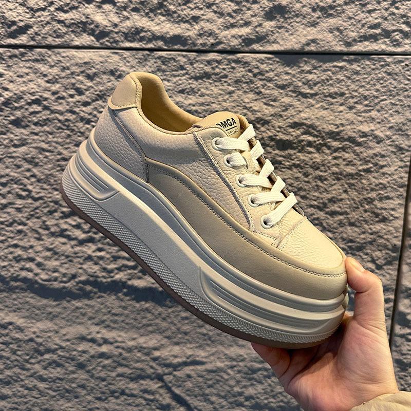 Suction film sole white shoes spring new heightening platform sports casual shoes lightweight board shoes versatile shoes children 40 брудно-білий
Suction film sole white shoes spring new heightening platform sports casual shoes lightweight board shoes versatile shoes children 40 брудно-білий
