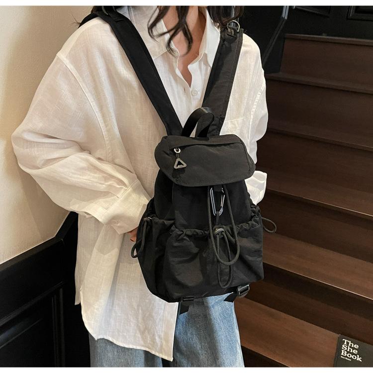 Folded Drawstring Nylon Backpack Women s Niche Trend Large Capacity Flip Student Backpack Backpack Girls чорний
Folded Drawstring Nylon Backpack Women s Niche Trend Large Capacity Flip Student Backpack Backpack Girls чорний