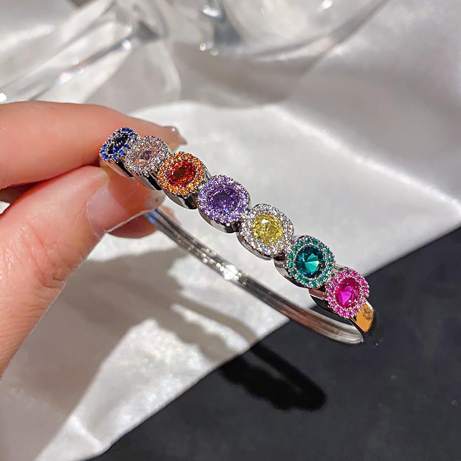 Modern Zircon Oval Bracelet With Cubic Zirconia For Elegant Office Wear срібний
Modern Zircon Oval Bracelet With Cubic Zirconia For Elegant Office Wear срібний