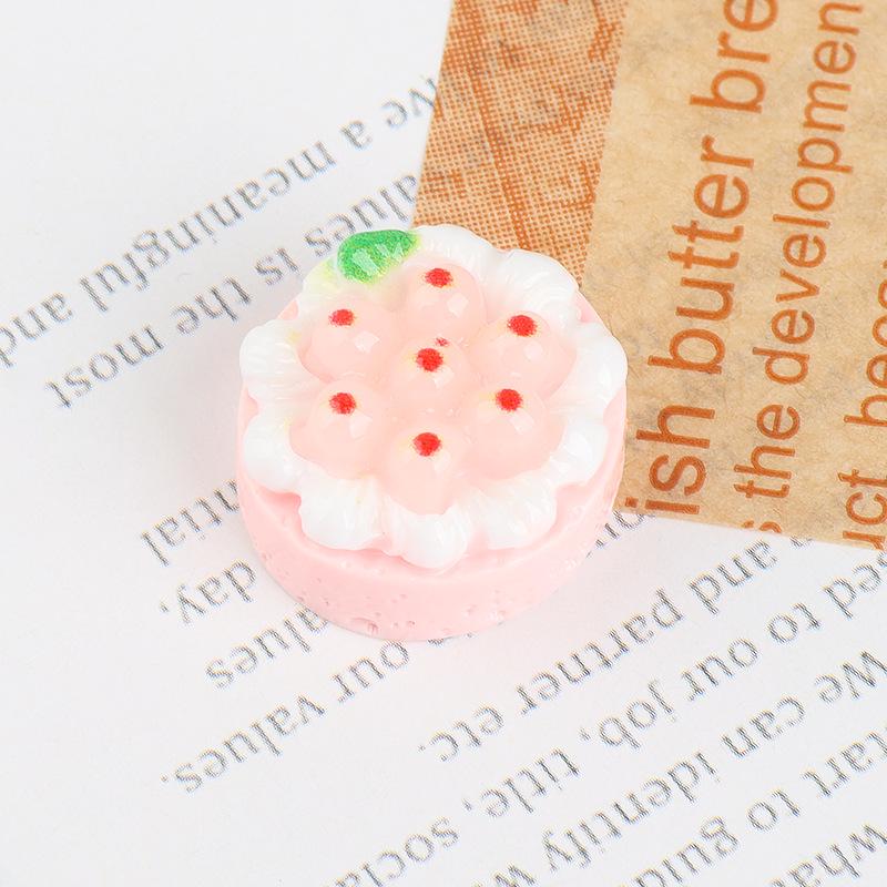 Fruit Cake DIY Cream Glue Phone Case & Hair Clip Resin Accessories.
Fruit Cake DIY Cream Glue Phone Case & Hair Clip Resin Accessories.