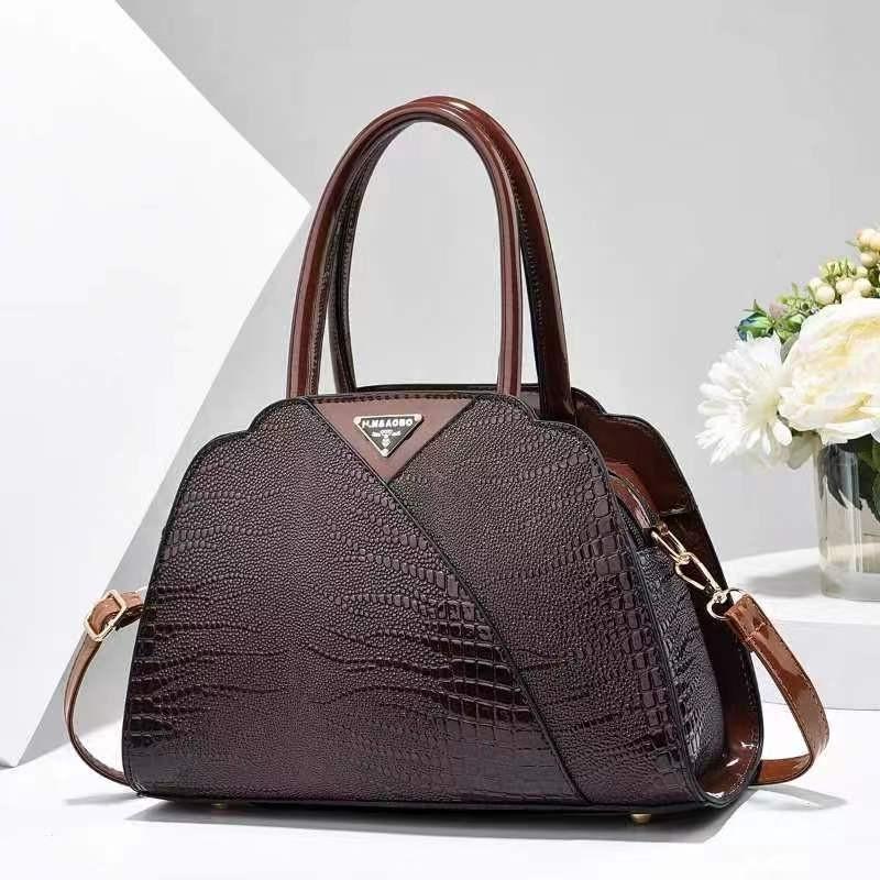 Elegant Urban Simple Womens Handbag Multi-functional Bucket Bag For Daily Use кавовий
Elegant Urban Simple Womens Handbag Multi-functional Bucket Bag For Daily Use кавовий