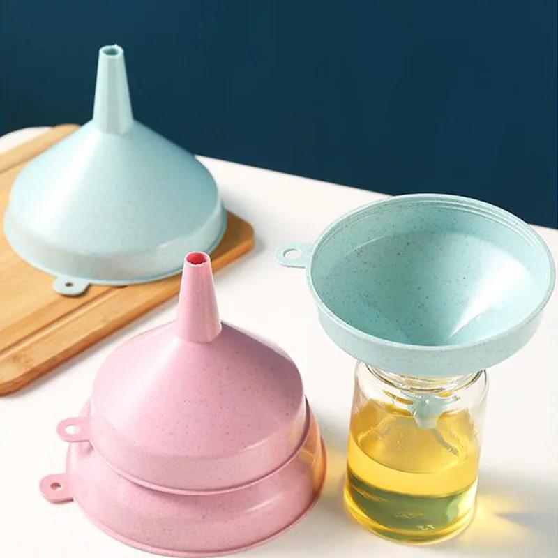 Kitchen Funnel for Oil Filling Bottles Colorful Large Liquid Plastic Oil Funnel Dispenser Funnel Transfer Easy To Clean Hopper
Kitchen Funnel for Oil Filling Bottles Colorful Large Liquid Plastic Oil Funnel Dispenser Funnel Transfer Easy To Clean Hopper