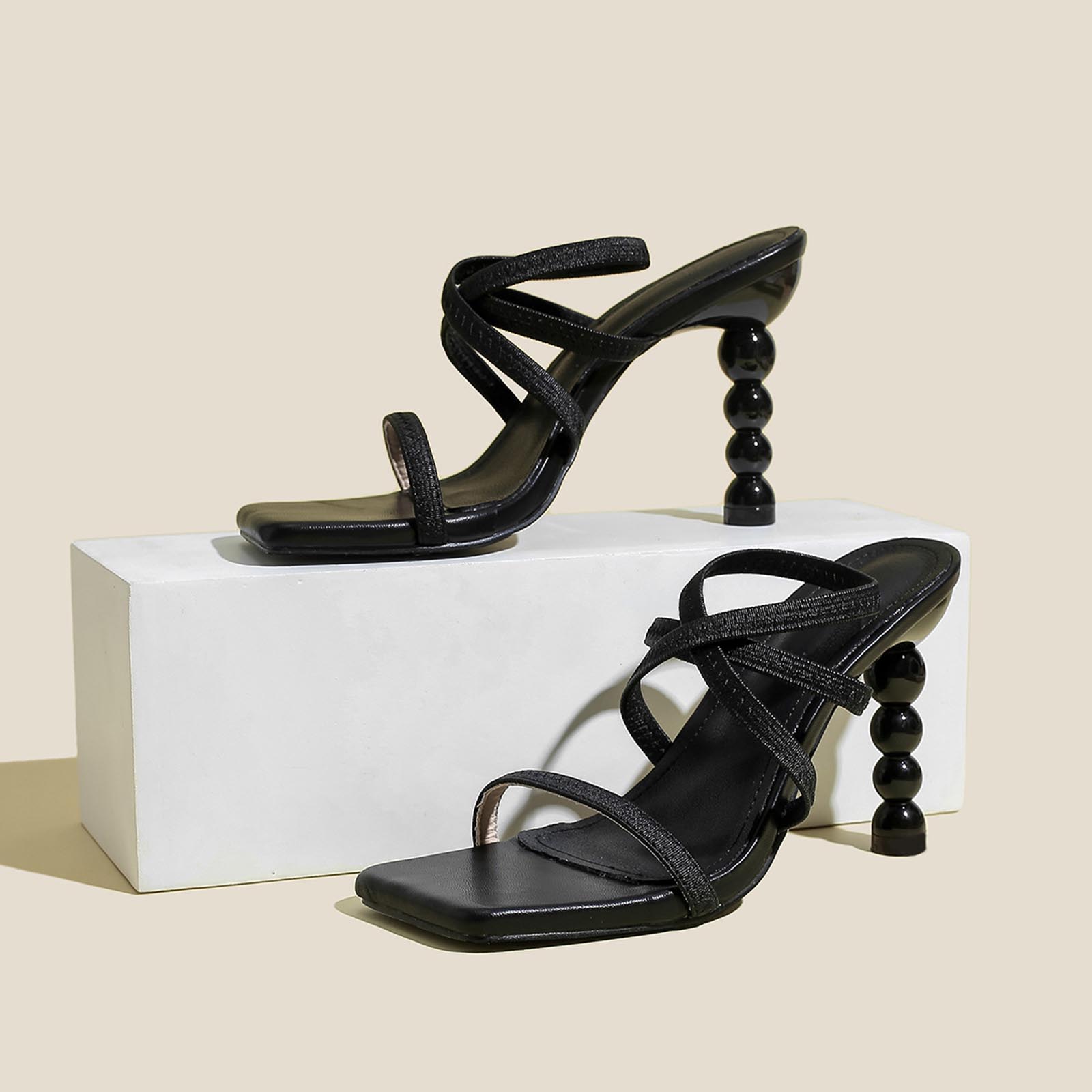 Personality Sandals For Women Ankle Strappy High Heeled Sandal Chunky Block Heel Square Open Toe Dress Shoes Chalas Mujer 39 чорний
Personality Sandals For Women Ankle Strappy High Heeled Sandal Chunky Block Heel Square Open Toe Dress Shoes Chalas Mujer 39 чорний
