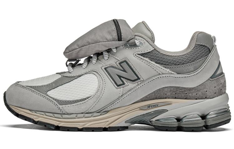 2002R New Balance Pouch - Summer Fog M2002RVC 37
2002R New Balance Pouch - Summer Fog M2002RVC 37