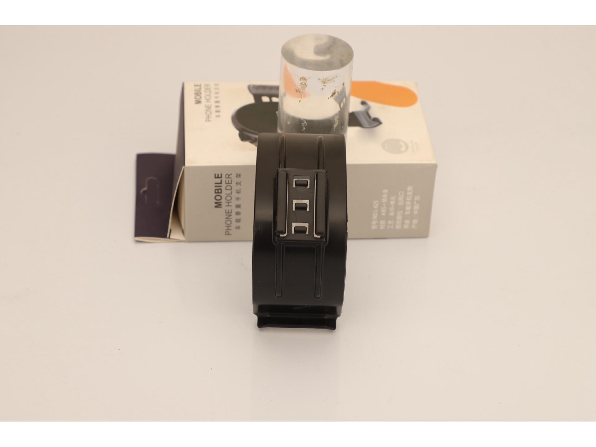 Envision/Encore Car Phone Holder: Air Vent Mount & Navigation Base
Envision/Encore Car Phone Holder: Air Vent Mount & Navigation Base