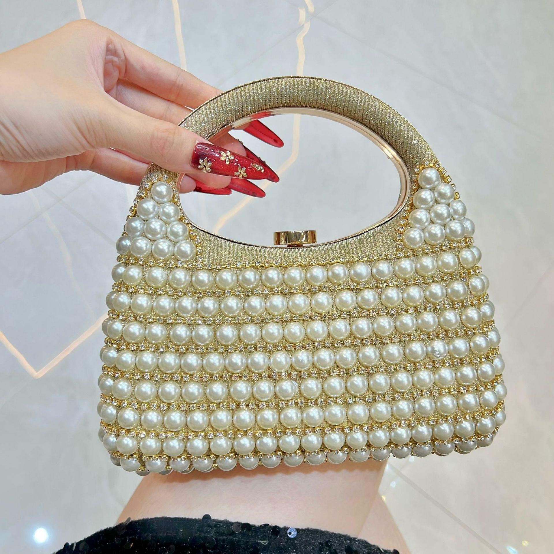 New women s niche design French exquisite pearl clutch bag versatile handbag single shoulder oblique span bag золотой
New women s niche design French exquisite pearl clutch bag versatile handbag single shoulder oblique span bag золотой