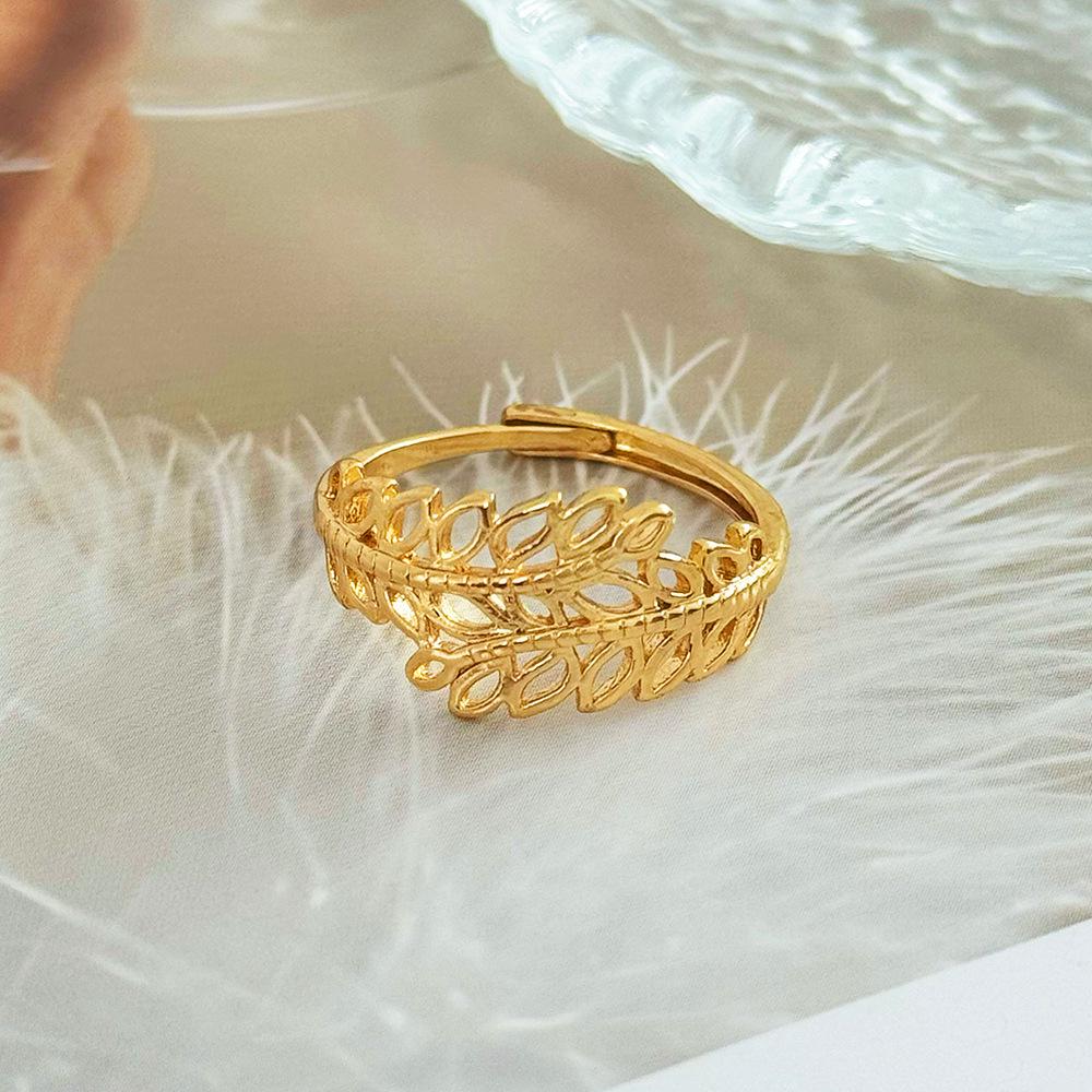 Vintage Leaf Cutout Adjustable Ring - European & American Fashion
Vintage Leaf Cutout Adjustable Ring - European & American Fashion