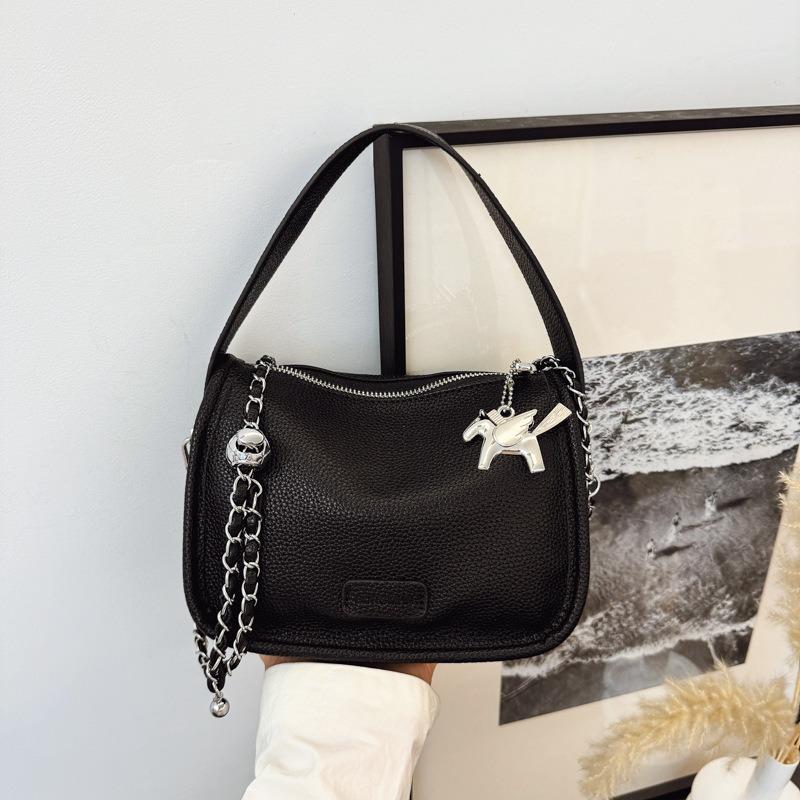 Сегодняшняя популярная маленькая квадратная сумка женская новая модная универсальная сумка-мессенджер на цепочке портативная маленькая сумка чёрный