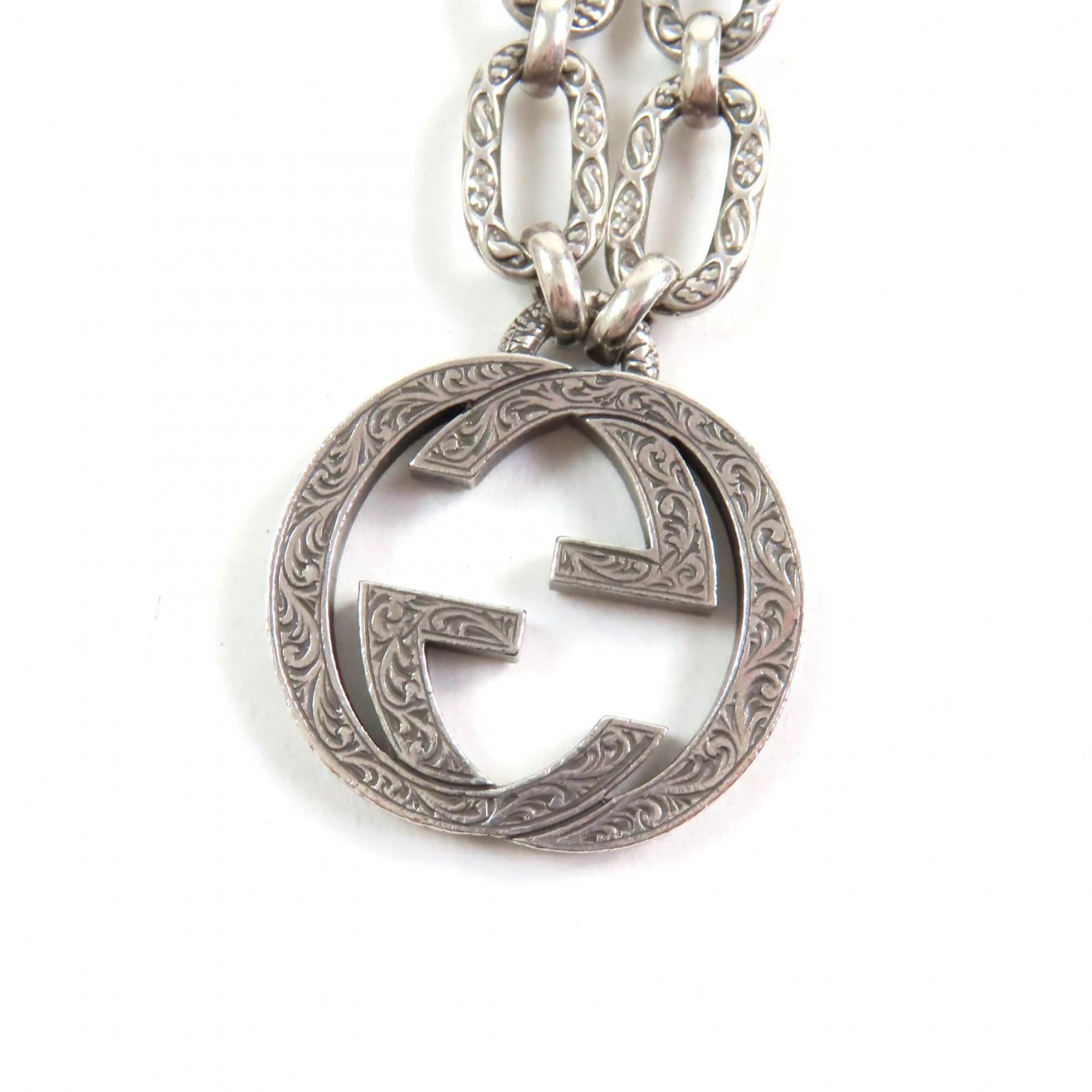 Great GUCCI Necklace Interlocking G Arabesque Long Chain Silver AG925 Women 524890 Used
Great GUCCI Necklace Interlocking G Arabesque Long Chain Silver AG925 Women 524890 Used