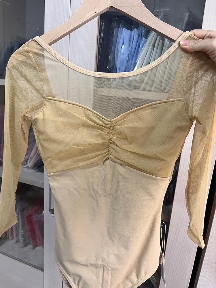 Балетный тренировочный купальник для йоги с рукавом средней длины, спинкой из абрикосовой сетки и цельным дизайном Small абрикосовый
Балетный тренировочный купальник для йоги с рукавом средней длины, спинкой из абрикосовой сетки и цельным дизайном Small абрикосовый