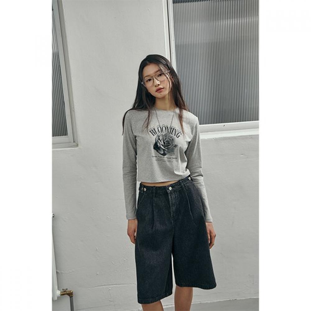 Lap Blooming Rose Crop T shirT ar1cT262 GE (gray)/FF
Lap Blooming Rose Crop T shirT ar1cT262 GE (gray)/FF
