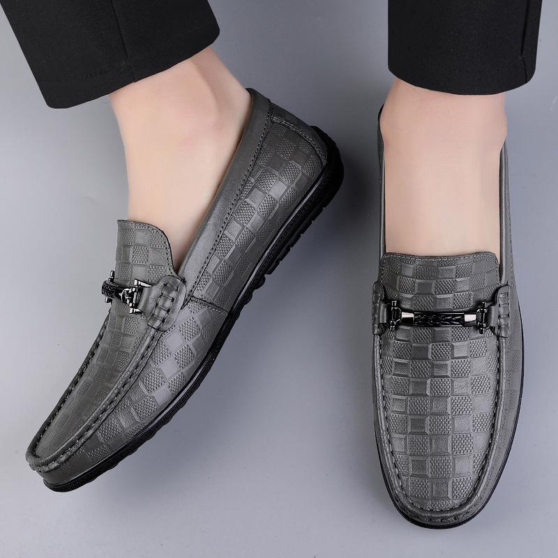 Men s round head first layer cowhide casual men s single shoe cover rubber flat heel business casual men s shoes 46 білий
Men s round head first layer cowhide casual men s single shoe cover rubber flat heel business casual men s shoes 46 білий