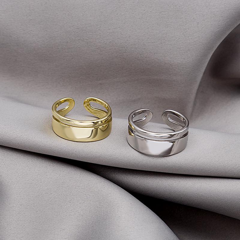 Korean Minimalist Double Layer Open Ring - Hollow Irregular Line Design for Women Adjustable серебряный
Korean Minimalist Double Layer Open Ring - Hollow Irregular Line Design for Women Adjustable серебряный
