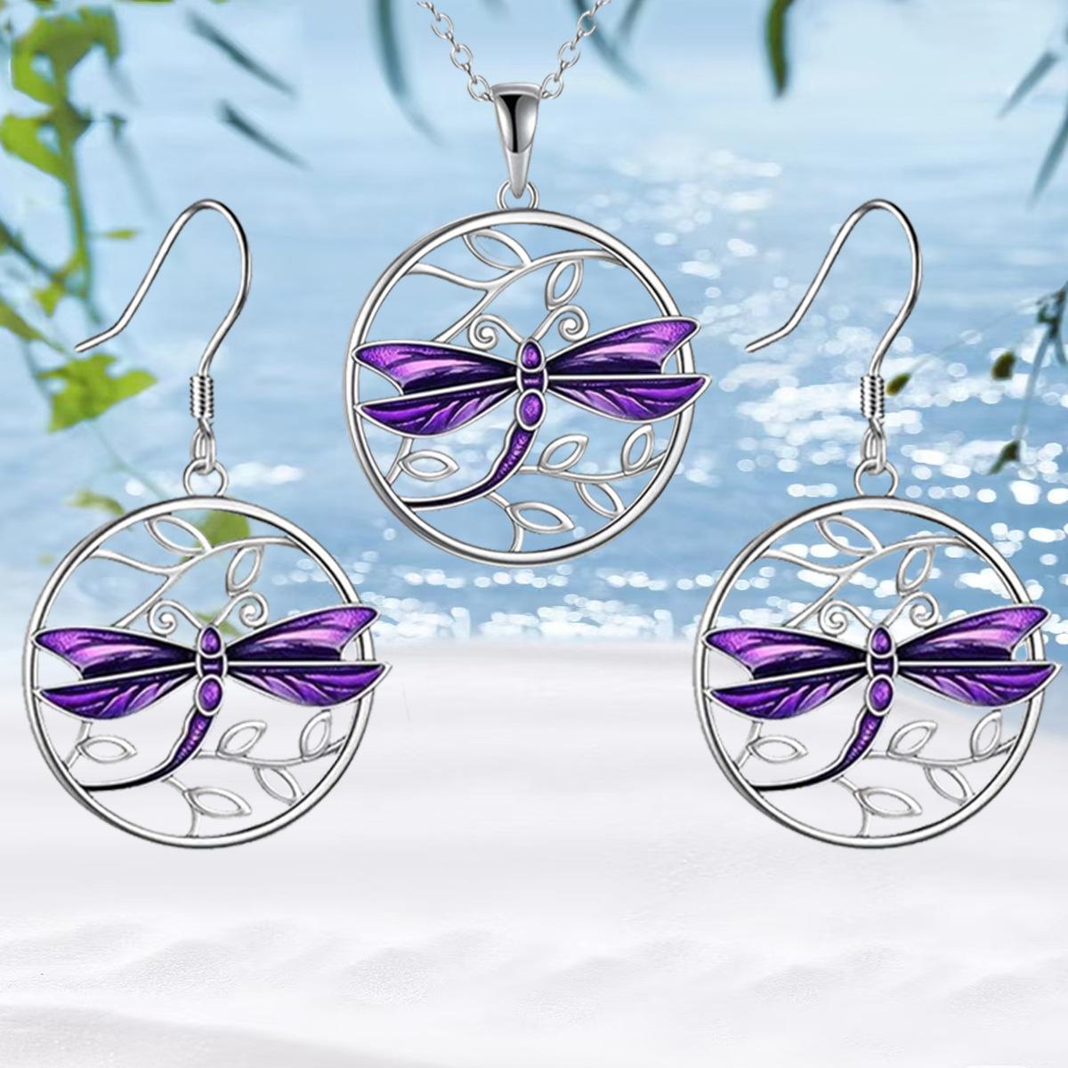 Модные украшения для женщин фиолетовый
Модные украшения для женщин фиолетовый