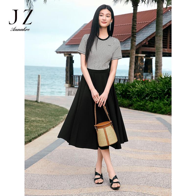 JOOZZY ANNACOLL Платье-обманка в морскую полоску, стройнящее L
JOOZZY ANNACOLL Платье-обманка в морскую полоску, стройнящее L