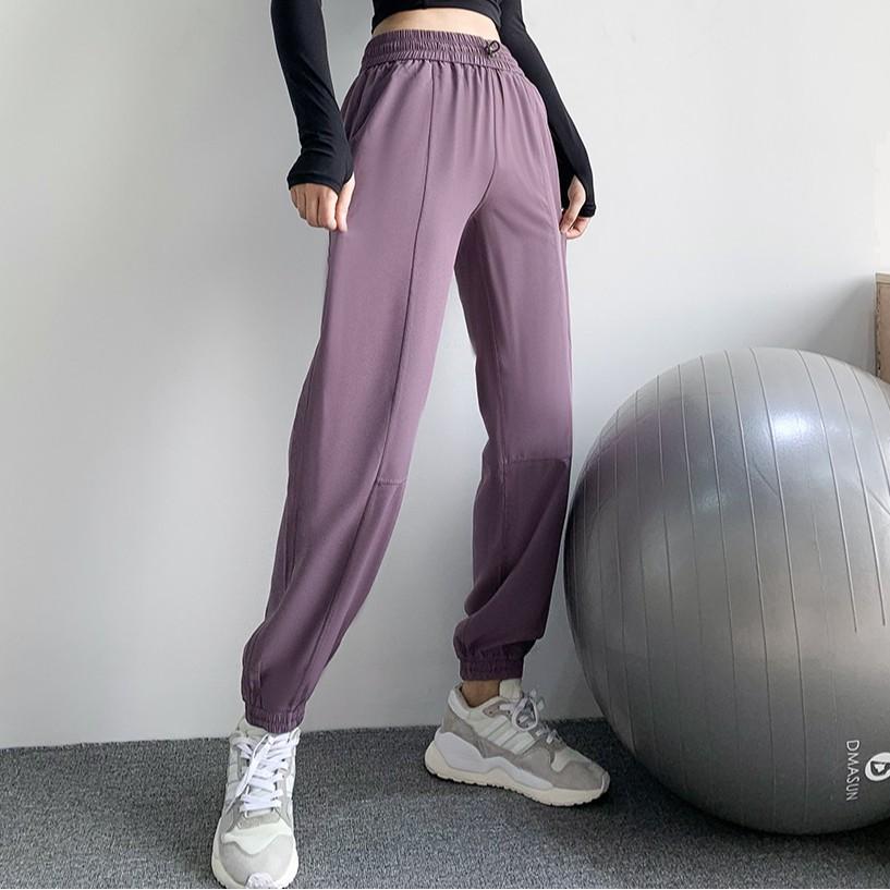 Fitness Sweatpants Women s Elastic Band Waist/feet Quick-drying Loose Bicycle Running Yoga Pants XL чёрный
Fitness Sweatpants Women s Elastic Band Waist/feet Quick-drying Loose Bicycle Running Yoga Pants XL чёрный