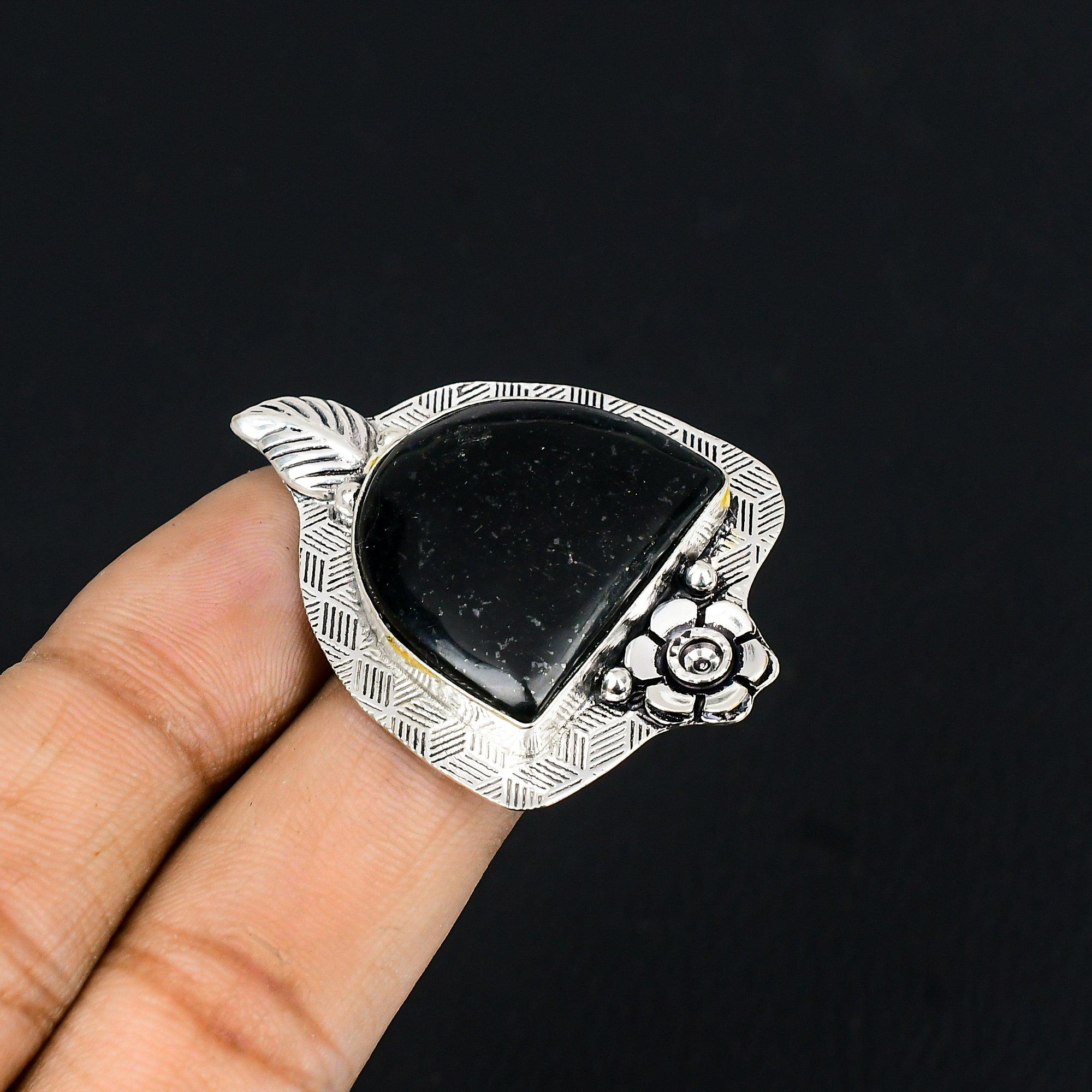 Daughters Day Sale 925 Silver Natural Nepharite Wedding Flower Promise Ring US 7 7
Daughters Day Sale 925 Silver Natural Nepharite Wedding Flower Promise Ring US 7 7