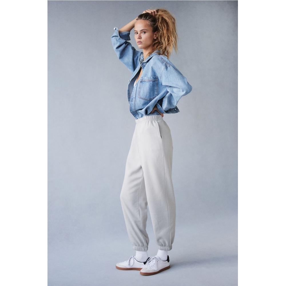 Брюки-джоггеры HM светло-серые
Брюки-джоггеры HM светло-серые