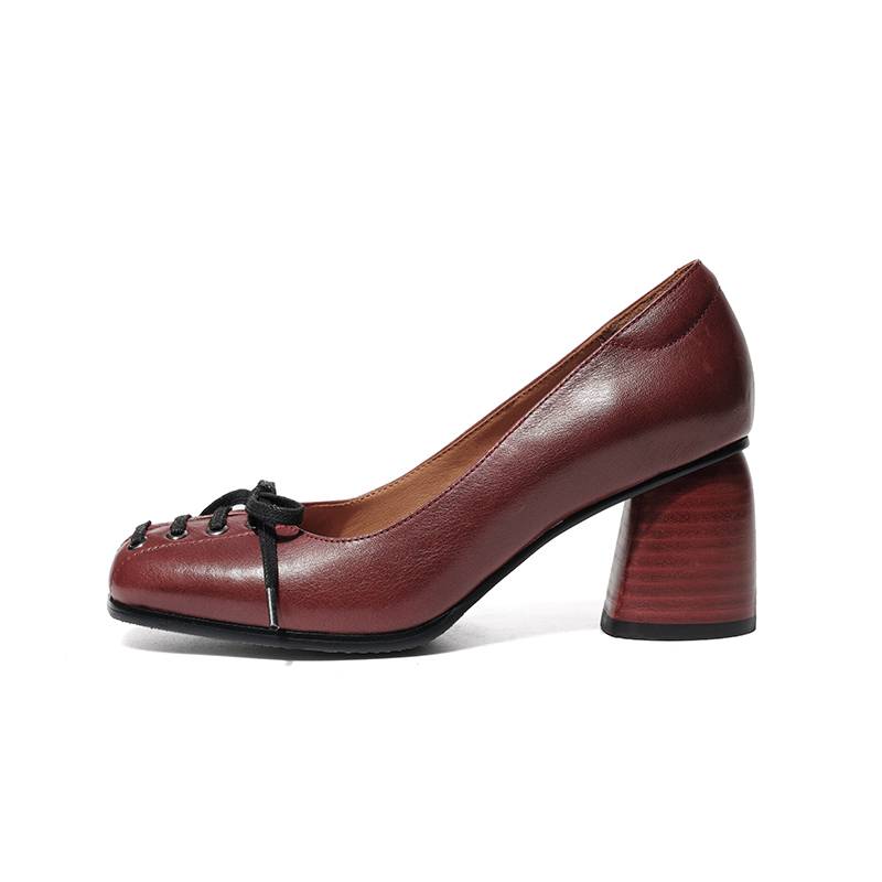 Krazing Pot Cow Skin Pointed Toe Thick High Heels Summer Shoes Bowtie Big Size 41 Women Shallow Pumps 41 винний
Krazing Pot Cow Skin Pointed Toe Thick High Heels Summer Shoes Bowtie Big Size 41 Women Shallow Pumps 41 винний