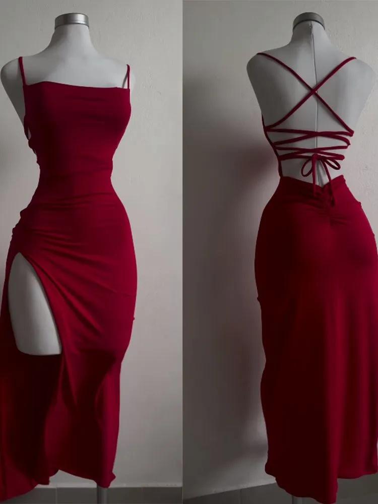 Sleeveless Backless Bodycon Dress with Spaghetti Straps High Slit Midi Length Slim Fit Evening Dress for Women L
Sleeveless Backless Bodycon Dress with Spaghetti Straps High Slit Midi Length Slim Fit Evening Dress for Women L