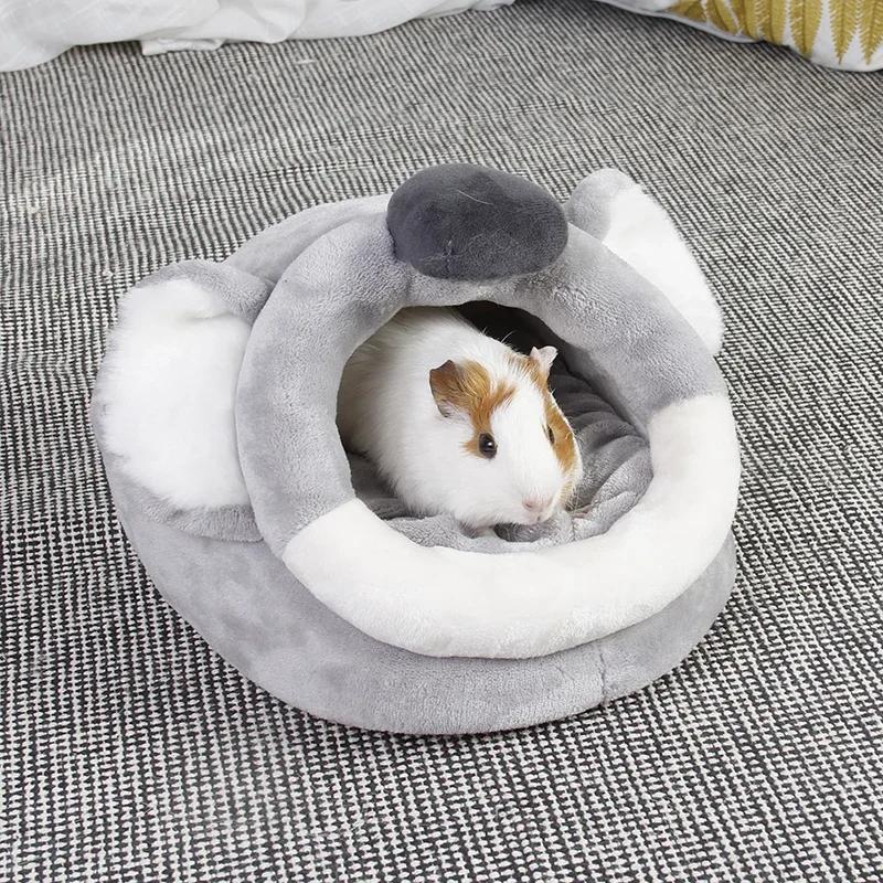 Pet House Guinea Pig Ferrets Hamsters Hedgehogs Rabbits Rats Super Warm Hamster Cage Accessories High Quality Small Animal Bed (as the picture,S)
Pet House Guinea Pig Ferrets Hamsters Hedgehogs Rabbits Rats Super Warm Hamster Cage Accessories High Quality Small Animal Bed (as the picture,S)