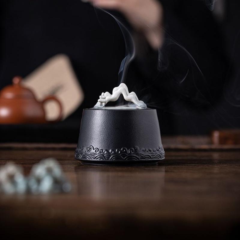 Guanshan ceramic incense burner pan incense line incense burner household indoor Guochao retro ornament Zen incense burner чёрный
Guanshan ceramic incense burner pan incense line incense burner household indoor Guochao retro ornament Zen incense burner чёрный