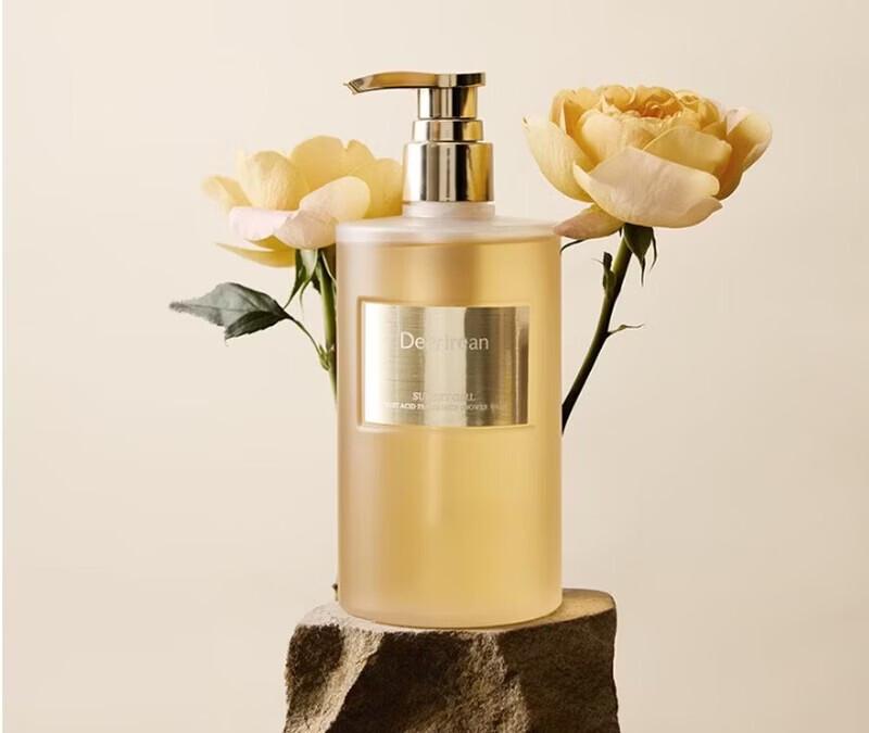 Dear Irean Fragrant Fruit Acid Foaming Shower Gel
Dear Irean Fragrant Fruit Acid Foaming Shower Gel