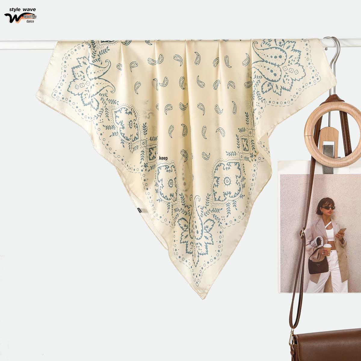 Retro Cashew Print Women s Silk Scarf - Versatile Spring/Summer Neck & Sun Protection Scarf 70x70CM
Retro Cashew Print Women s Silk Scarf - Versatile Spring/Summer Neck & Sun Protection Scarf 70x70CM