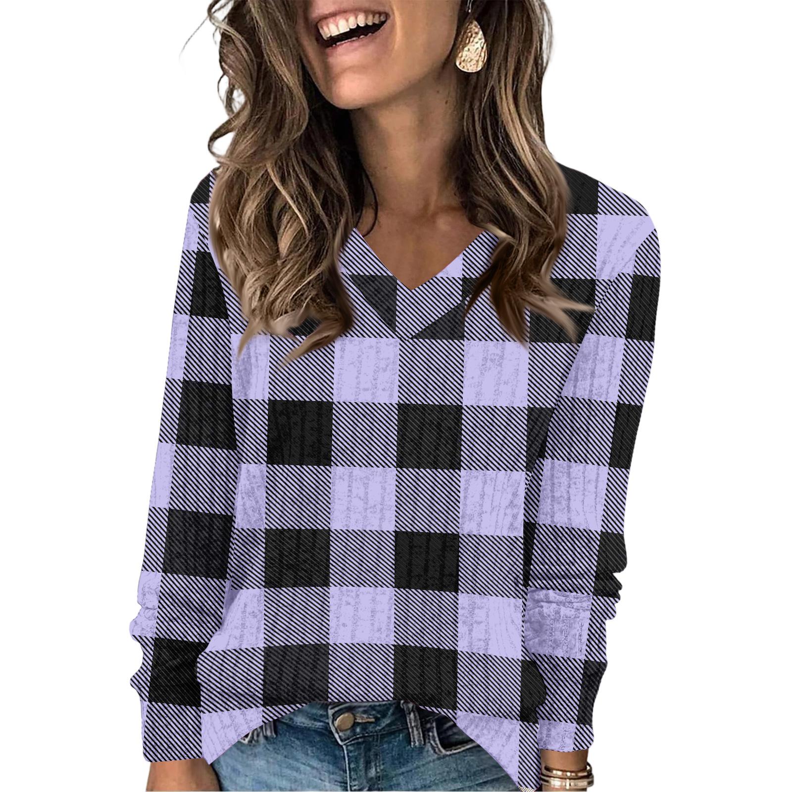 Women s Fashionable Oversized V-Neck T-Shirt With Check Print Long-Sleeved Pullover Top M
Women s Fashionable Oversized V-Neck T-Shirt With Check Print Long-Sleeved Pullover Top M