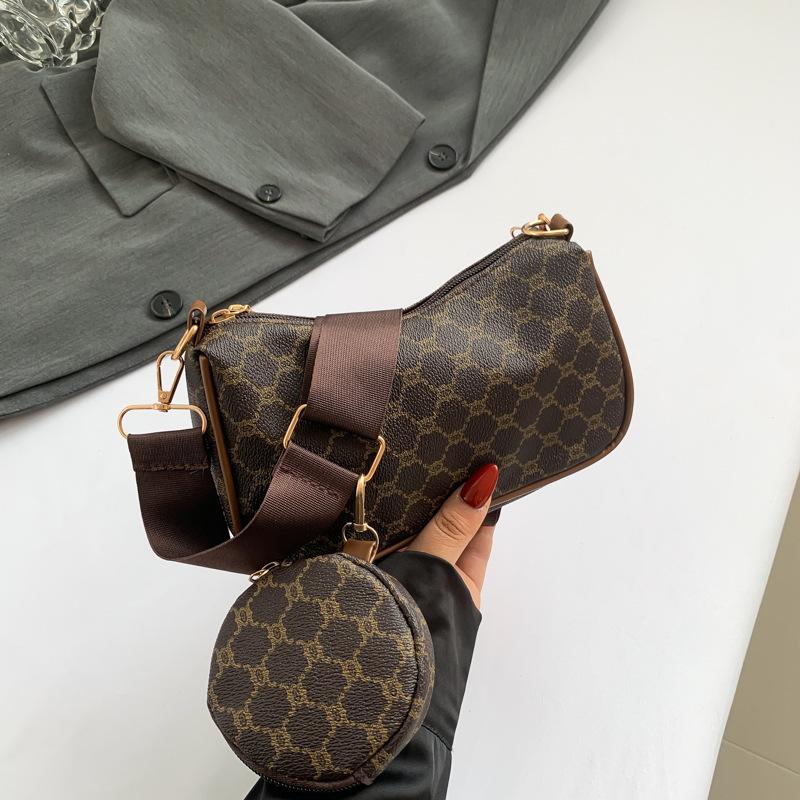 Новый стиль, модная повседневная сумка на одно плечо для матери и ребенка, красивая сумка под мышкой, повседневная квадратная сумка
Новый стиль, модная повседневная сумка на одно плечо для матери и ребенка, красивая сумка под мышкой, повседневная квадратная сумка