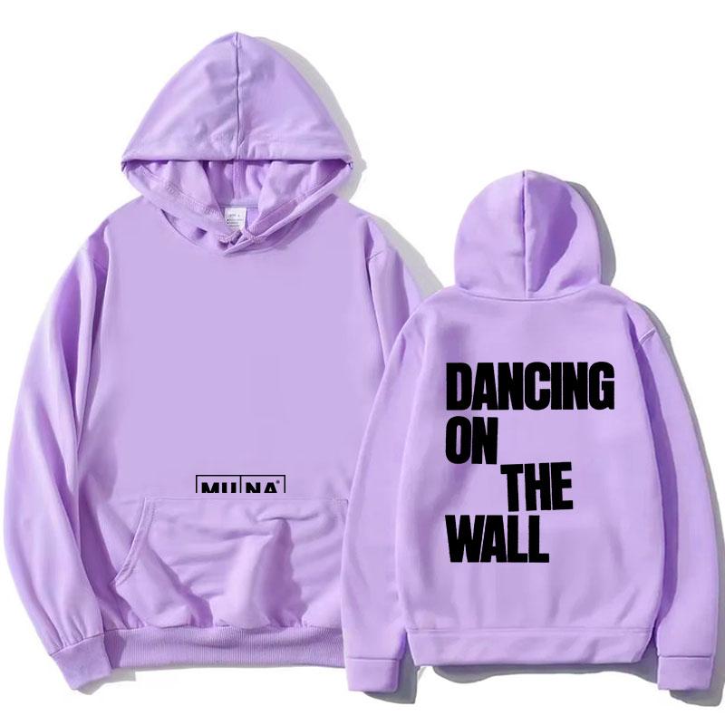 MUNA Dancing on The Wall Hoodies Long Sleeve Hooded Sweatshirt Unisex Streetwear Pop Band Design Pullovers Female Clothing XXXL
MUNA Dancing on The Wall Hoodies Long Sleeve Hooded Sweatshirt Unisex Streetwear Pop Band Design Pullovers Female Clothing XXXL