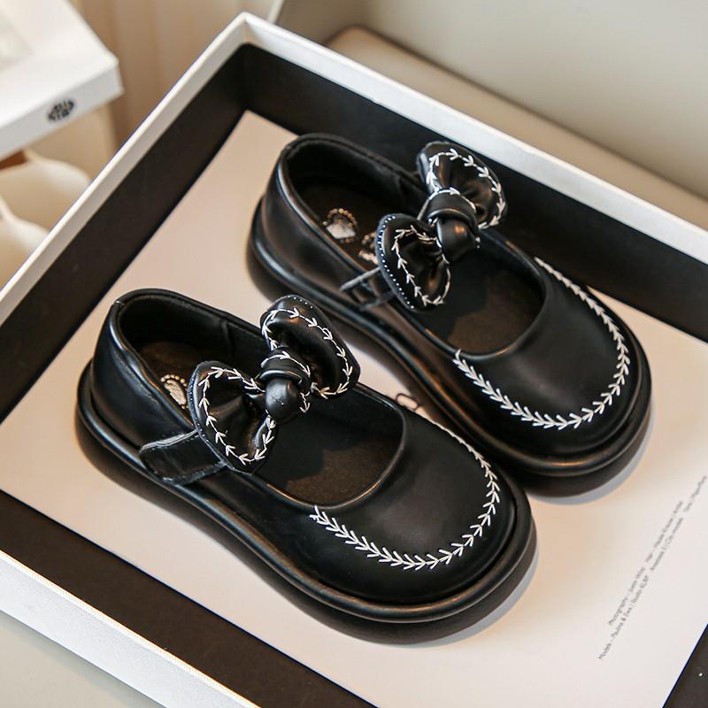 2026New style cute retro baby shoes for girls, bow-knot embroidered princess shoes paired with mid-calf socks 23Inner Length14.4cm чёрный
2026New style cute retro baby shoes for girls, bow-knot embroidered princess shoes paired with mid-calf socks 23Inner Length14.4cm чёрный