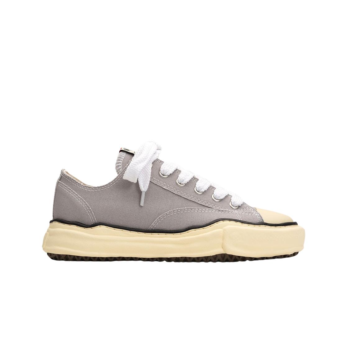 Maison Mihara Yasuhiro Peterson Vl Og Sole Canvas Low-top Sneakers Gray 41
Maison Mihara Yasuhiro Peterson Vl Og Sole Canvas Low-top Sneakers Gray 41