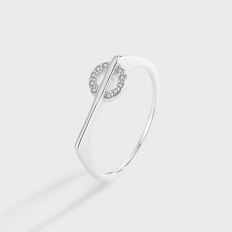 S925 Sterling Silver Geometric Diamond-Set Ring for Women - Light Luxury, High-End Jewelry Size 8
S925 Sterling Silver Geometric Diamond-Set Ring for Women - Light Luxury, High-End Jewelry Size 8