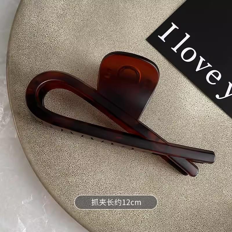 Прості Великі Затискачі-Клешні для Волосся Жіночі Дівчачі Матові Черепахові Бант Хвіст Кінський Затискачі для Волосся Шпильки Шпильки Аксесуари для Волосся
Прості Великі Затискачі-Клешні для Волосся Жіночі Дівчачі Матові Черепахові Бант Хвіст Кінський Затискачі для Волосся Шпильки Шпильки Аксесуари для Волосся