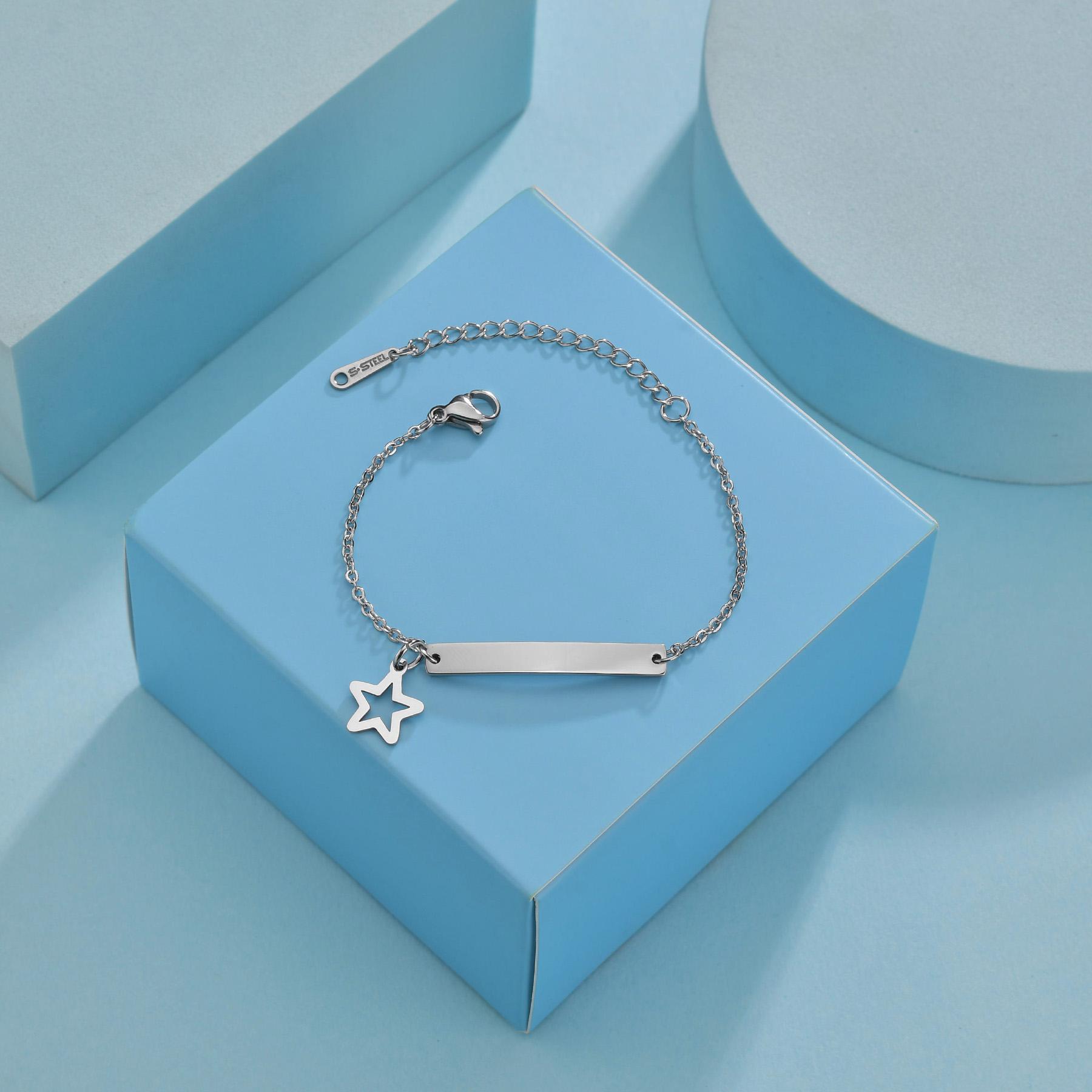 Atoztide Personalized Laser Engrave Baby Name Bar Star Nameplate Bracelet Stainless Steel For Women Kids Link Chain Jewelry Gift without engraving
Atoztide Personalized Laser Engrave Baby Name Bar Star Nameplate Bracelet Stainless Steel For Women Kids Link Chain Jewelry Gift without engraving