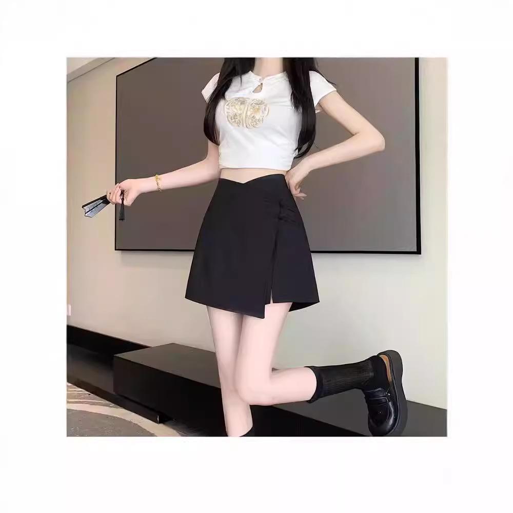 2024 Spring/Fall High Waist A-Line Skirt-Pants with Irregular Slit and Frog Button Extra Small
2024 Spring/Fall High Waist A-Line Skirt-Pants with Irregular Slit and Frog Button Extra Small