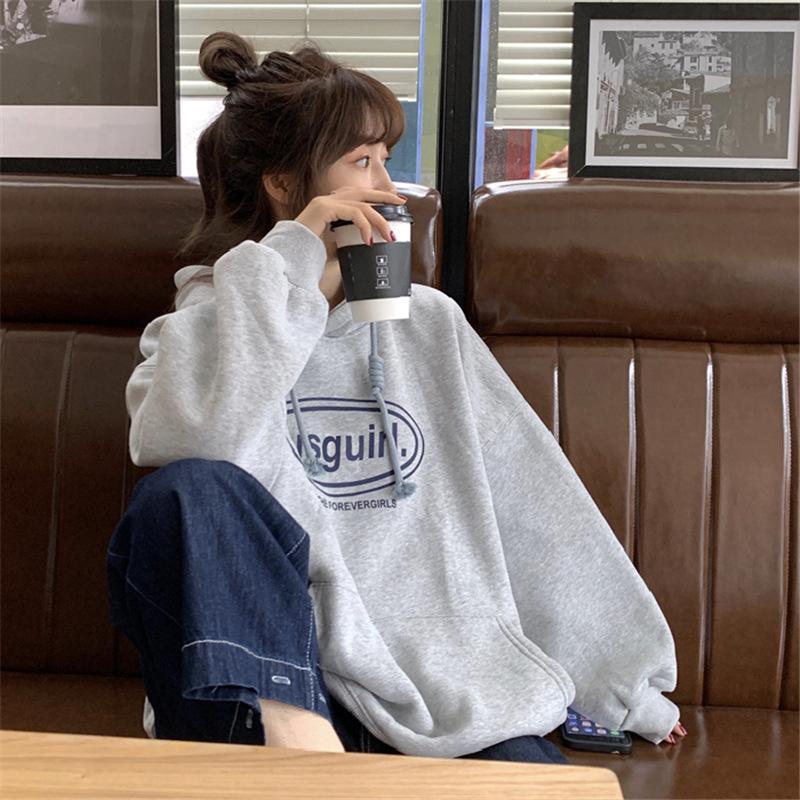 Women s Letter Print Grey Hooded Hoodie Ladies Long Sleeve Loose Plush Thick Sweatshirt Top for Autumn Winter XXL серый
Women s Letter Print Grey Hooded Hoodie Ladies Long Sleeve Loose Plush Thick Sweatshirt Top for Autumn Winter XXL серый