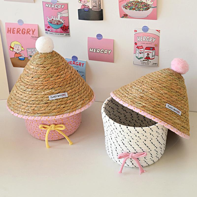 1Pc Grass Weaving Delicate With lid Fashion Bow Practical Desktop Storage Storage Box Cotton Thread
1Pc Grass Weaving Delicate With lid Fashion Bow Practical Desktop Storage Storage Box Cotton Thread