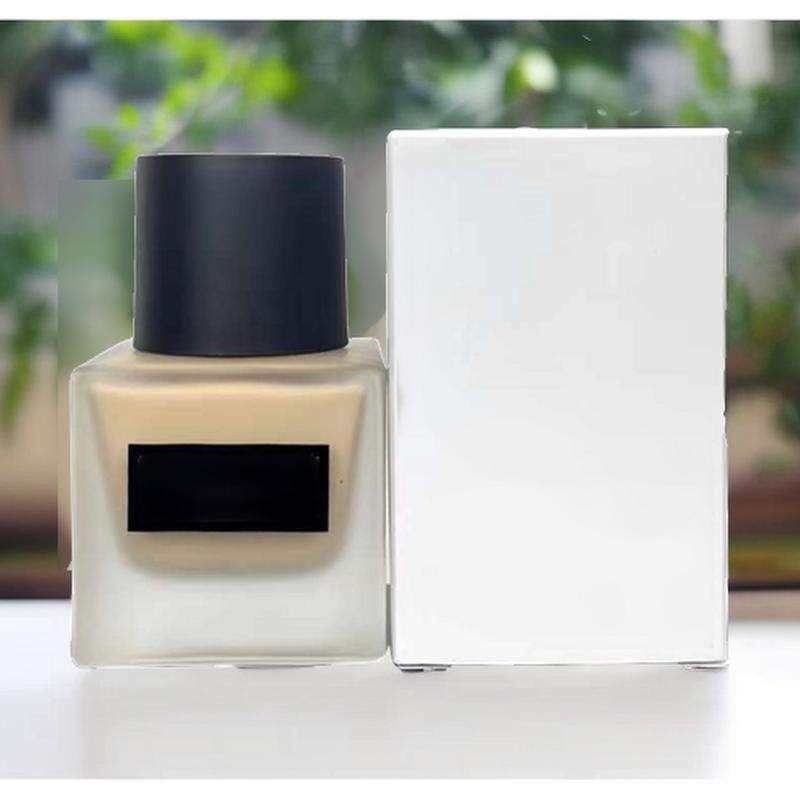 Sweat-Proof Matte Hydrating Foundation: Brightening, Lightweight, Long-Lasting, Concealing with Soft-Focus Finish
Sweat-Proof Matte Hydrating Foundation: Brightening, Lightweight, Long-Lasting, Concealing with Soft-Focus Finish