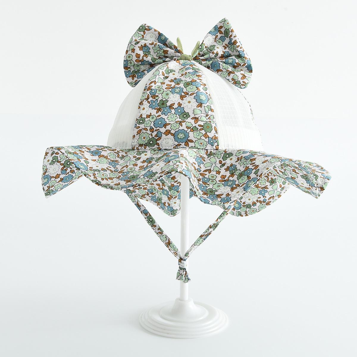 Floral Bow Baby Sun Hat with Wide Brim and Windproof Design 52-54cm
Floral Bow Baby Sun Hat with Wide Brim and Windproof Design 52-54cm