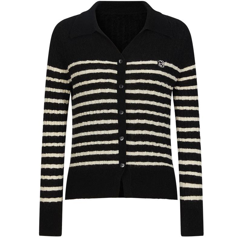 JUZI Annakou Серия MIU Женский полосатый вязаный свитер с лацканами из смесовой шерсти L
JUZI Annakou Серия MIU Женский полосатый вязаный свитер с лацканами из смесовой шерсти L