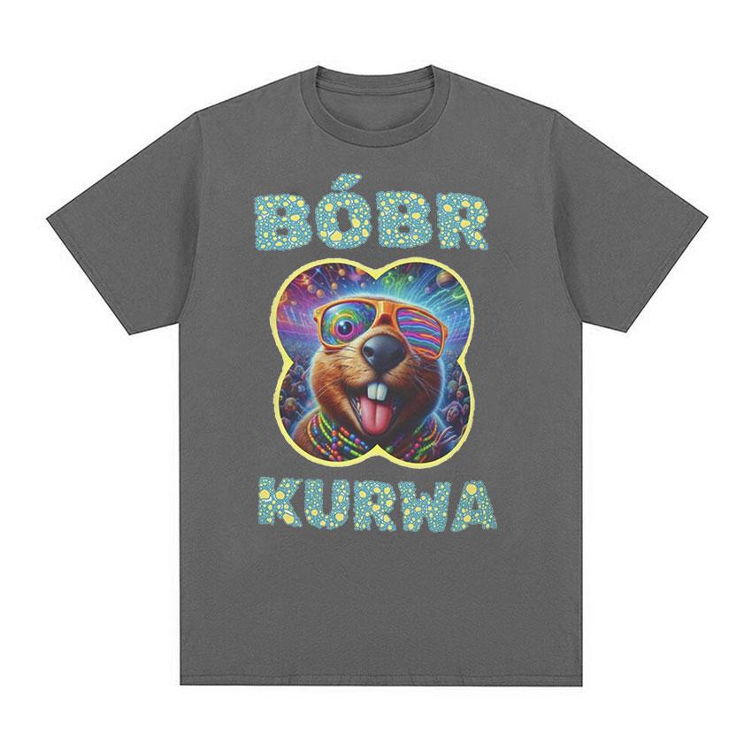 Забавная футболка с графическим принтом Bóbr Kurwa, мужская и женская повседневная модная футболка с коротким рукавом, милая одежда, большие хлопковые футболки
Забавная футболка с графическим принтом Bóbr Kurwa, мужская и женская повседневная модная футболка с коротким рукавом, милая одежда, большие хлопковые футболки
