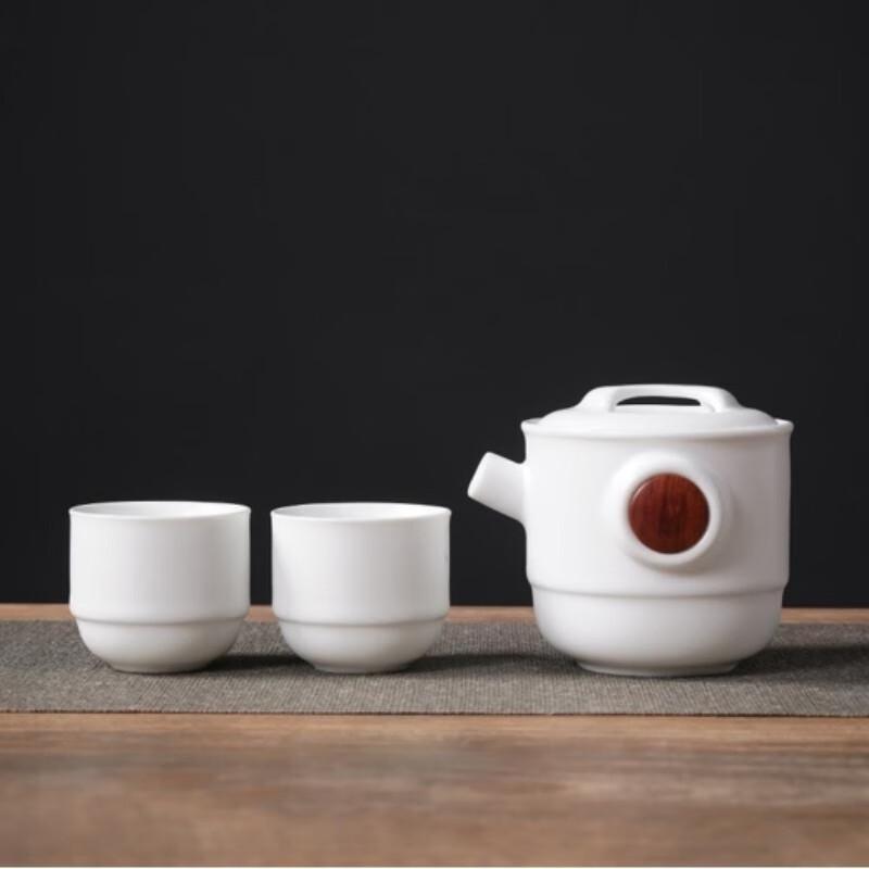 Wushiyuan Portable Enamel Quick Tea Cup Gift Set
Wushiyuan Portable Enamel Quick Tea Cup Gift Set